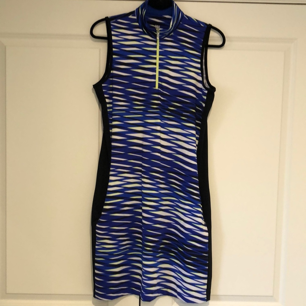 Tail Sleeveless Golf ⛳️ Dress Size Medium